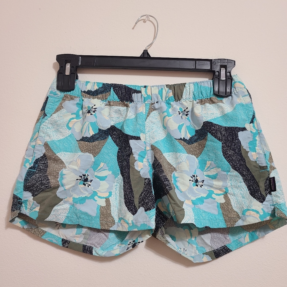 Patagonia shorts MEDIUM